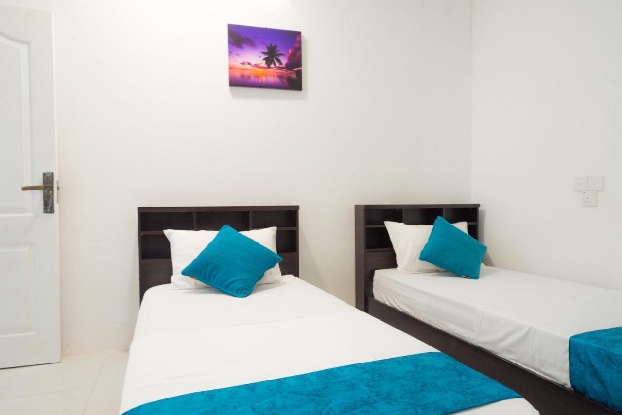 Palm Gate Maldives Hotel Thulusdhoo Buitenkant foto