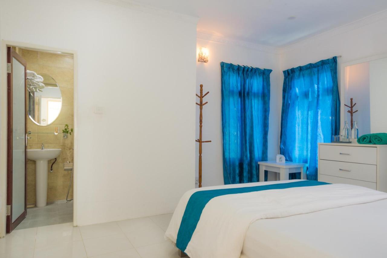 Palm Gate Maldives Hotel Thulusdhoo Buitenkant foto